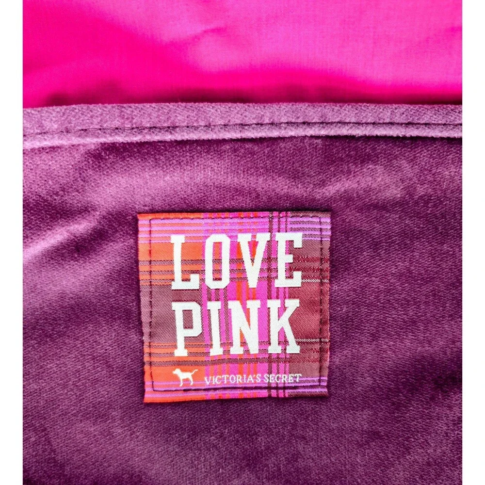 1x VICTORIA' SECRET Y2K PINK PEACE LOVE PINK MESSENGER BAG VELVET Crossbody NEW